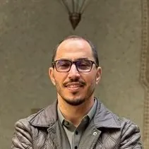 Karim, Directeur général — Villas Ambar